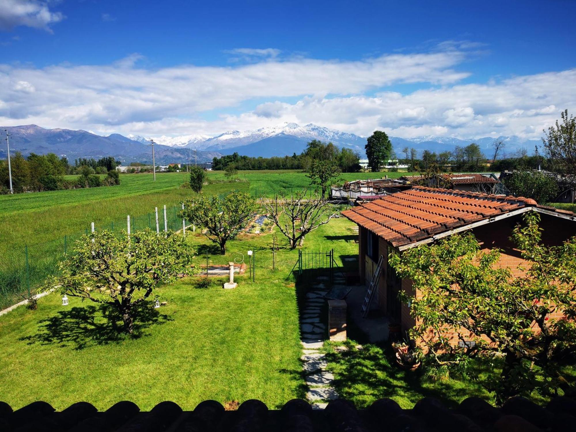 Apartamento Orto Del Pettirosso Front Exterior foto