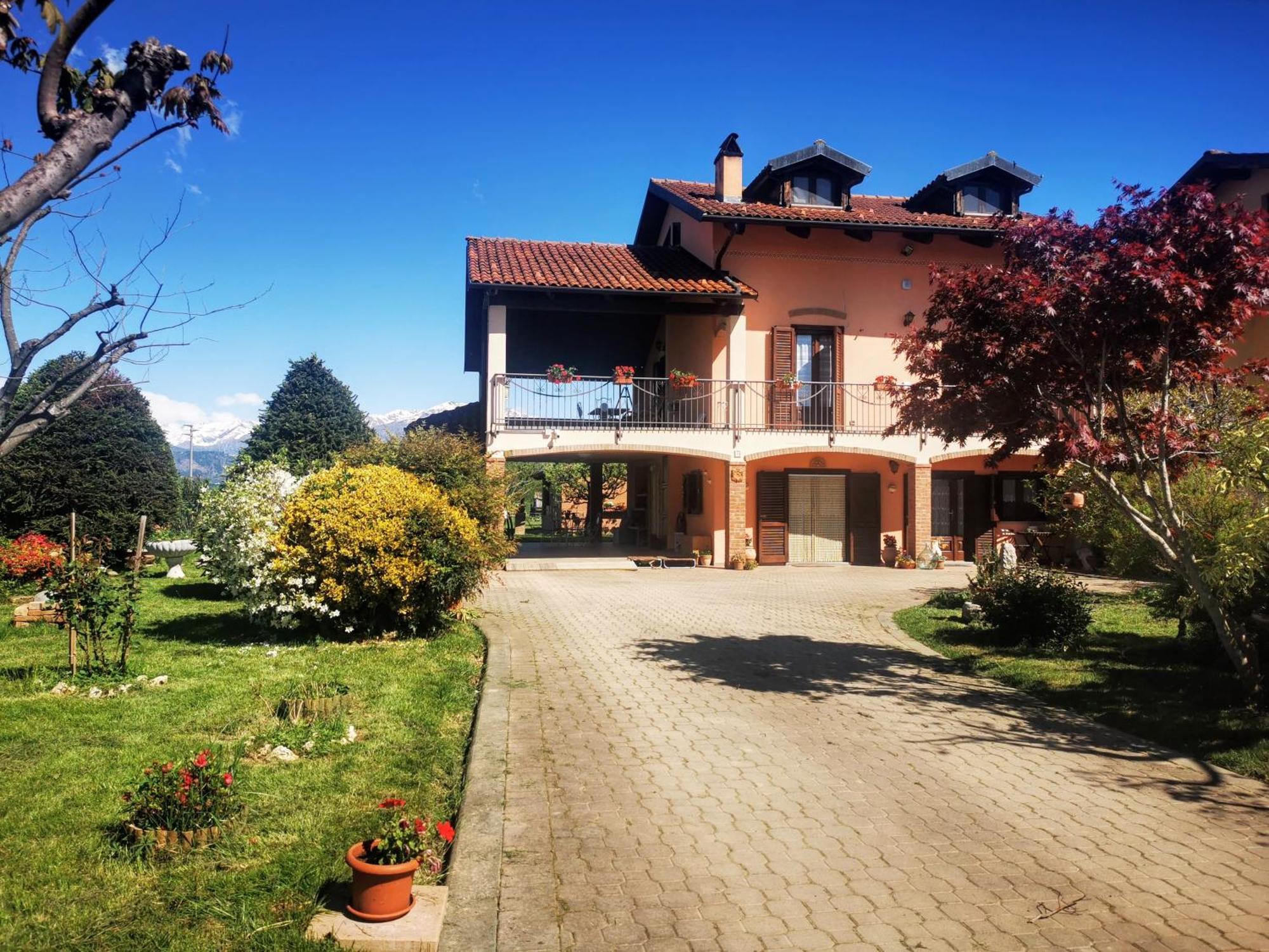 Apartamento Orto Del Pettirosso Front Exterior foto